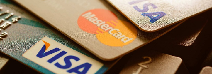 Contracter des assurances pour partir sereinement